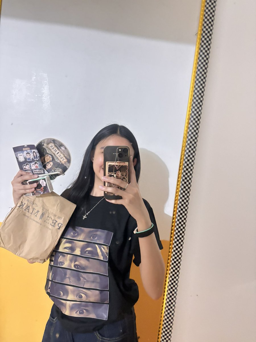 Mahalima1819_'s tweet photo. SM LA UNION BLOCKSCREENING DONE!! nice meeting you all, kita kits ulit next ganap🫣
Sana nagenjoy kayooo! thankyouu @wilbea_ofc @bearries_ofc and team WB panorth
@wilbeatwts thankyouu atee sa help and paganswer lagi sa lahat ng tanong ko about sa BS! I guess it was a success BS🥹 https://t.co/NTG7WxwxRT