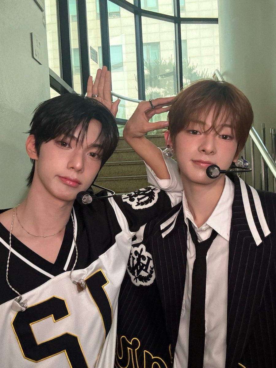 non_yu_13's tweet photo. #2026MAMAVOTE #flareu https://t.co/TieKhdkjZH