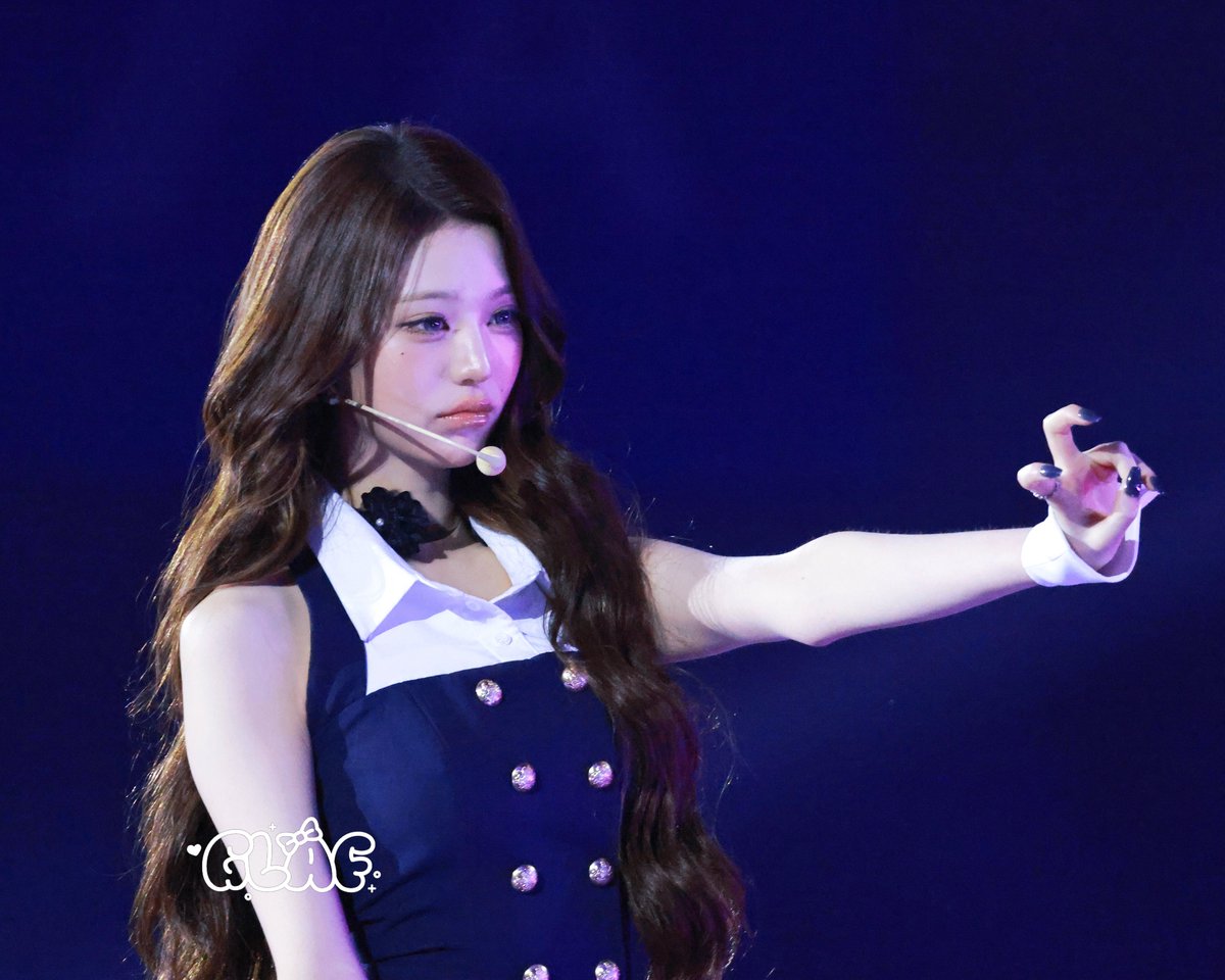 GLAF411's tweet photo. 261018

#장원영 #원영 #WONYOUNG #아이브 #IVE #JANGWONYOUNG https://t.co/FQglR3MBkS