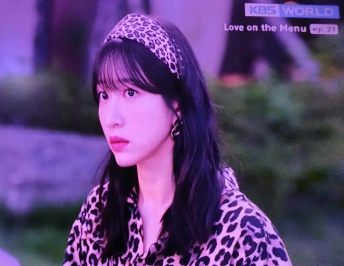 Mr_Ask_Why's tweet photo. #LoveOnTheMenu episode 21 continues on @KBSWorldTV 😊
#KBSWorld #AlwaysYours #KBS
#AhnHeeYeon #ParkYouNa #HaSeokJin #JungBoMin #LoveOnTheMenuEp21 #KBSDrama https://t.co/21kKTM4FoN