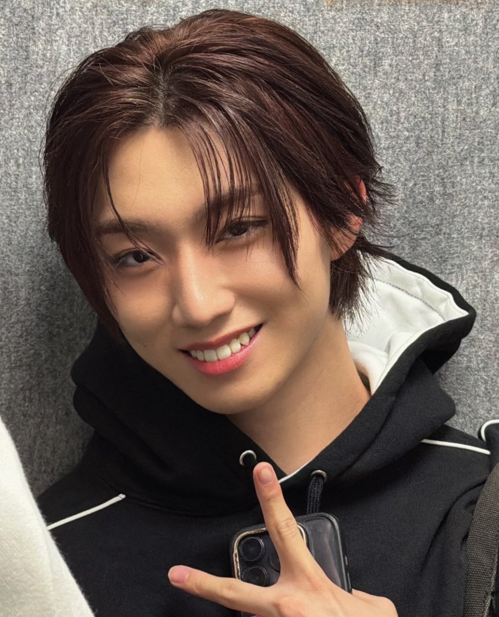 yukki__2's tweet photo. 璃空のギャップ凄すぎて同一人物だとは思えない。ほんとにすごい。 https://t.co/t1WKEJnNdm