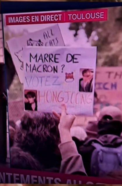 userthvko's tweet photo. Mais du coup les kpopstan moralisateurs   ce genre de pancarte vous acceptez ou pas ? https://t.co/D73aeLGweF