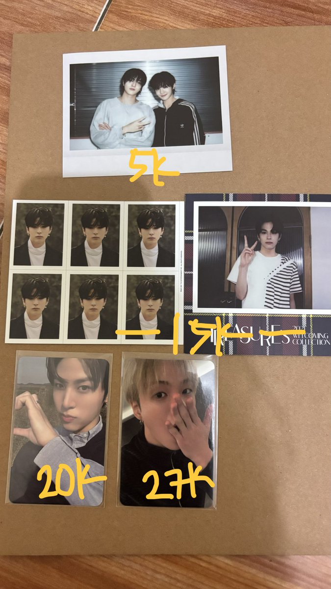 J0X_D02's tweet photo. Help RT teman teman

✨All About Merch Treasure✨
🎀MD Poster set Yoshi new wave
🎀 Pola jihoon haruto
🎀POB Junghwan lastnight weverse
🎀 Polaroid+ID asahi wellcol 2021

💰 Price: on pict
❌ Belum termasuk pack+admin 
📍 Dom Jawa Tengah
📦 Status: READY INA
❌ No HNR https://t.co/frM44XBBor
