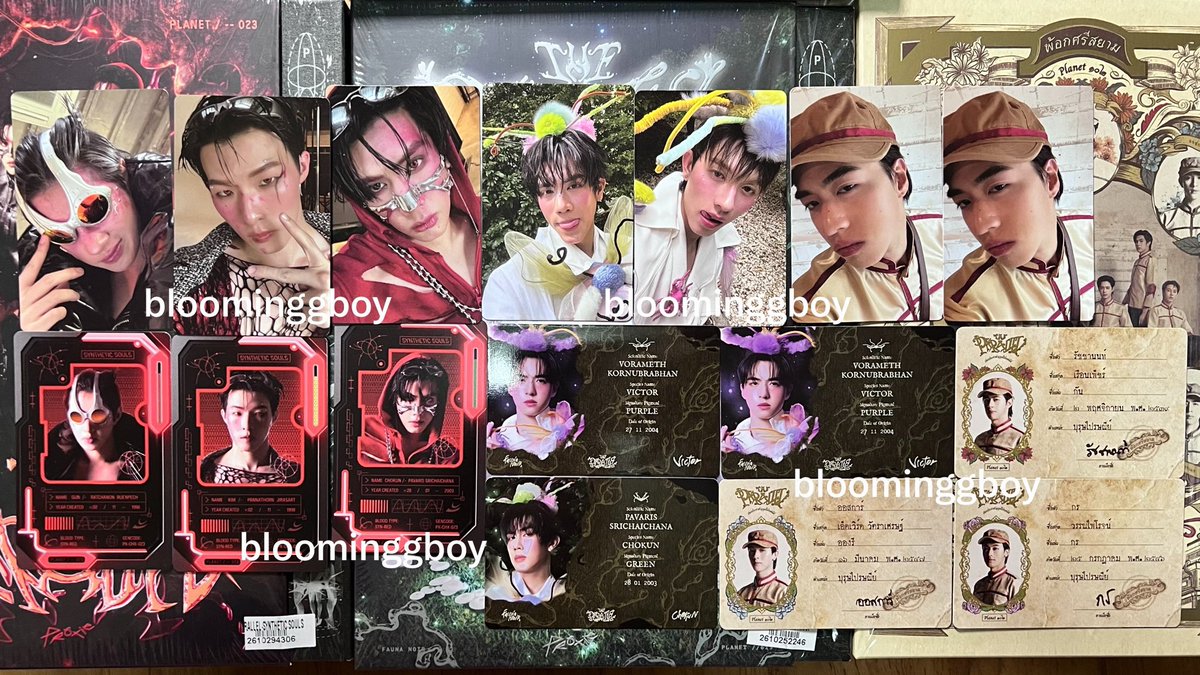 bloominggboy's tweet photo. ⚠️ WTT ⚠️ หาแลกกรค่ะ ⚠️

เรา : ตามรูป
คุณ : เซลฟี่ “ กร ” บั้มแดง ❤️

ขอแลก 1 : 1 ก่อนนะคะ หรืออยากได้ใบไหนเพิ่ม dm มาสอบถามก่อนได้ค่ะ 🥺🥺

📌 แลกได้แล้วจะมาปล่อยทุกใบคั้บ 🐶

 #ตลาดนัดพ้อกสี #ตลาดนัดproxie https://t.co/kAjM6hqIxe