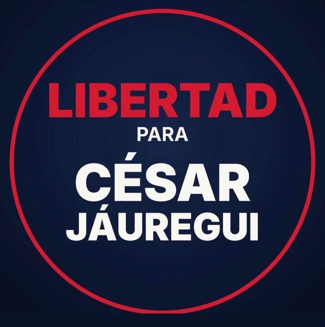 soytatiicano's tweet photo. Ayer no fue un sábado cualquiera… y hoy tampoco es un domingo cualquiera. Hoy el café no me sabe igual. ☕️💔

Me duele el corazón ante tanta injusticia, tanta crueldad y tanta impotencia. Duele ver cómo se destruye lo bueno, cómo se pisotea la verdad y cómo personas de bien terminan tras las rejas.

¿En qué momento se nos salió todo de las manos? ¿En qué momento permitimos que la crueldad le ganara terreno a la justicia? ¿En qué momento dejamos de distinguir entre hacer lo correcto y cometer una injusticia?

Hoy solo le pido a Dios que abrace, fortalezca y proteja a quienes están privados de su libertad injustamente. Que nunca les falte la fe, que la verdad salga a la luz y que la justicia llegue, aunque tarde.

Hoy mi oración es por ellos y por sus familias. Porque la injusticia no solo encierra a una persona, también rompe el corazón de quienes la aman. 🙏🏻🕊️