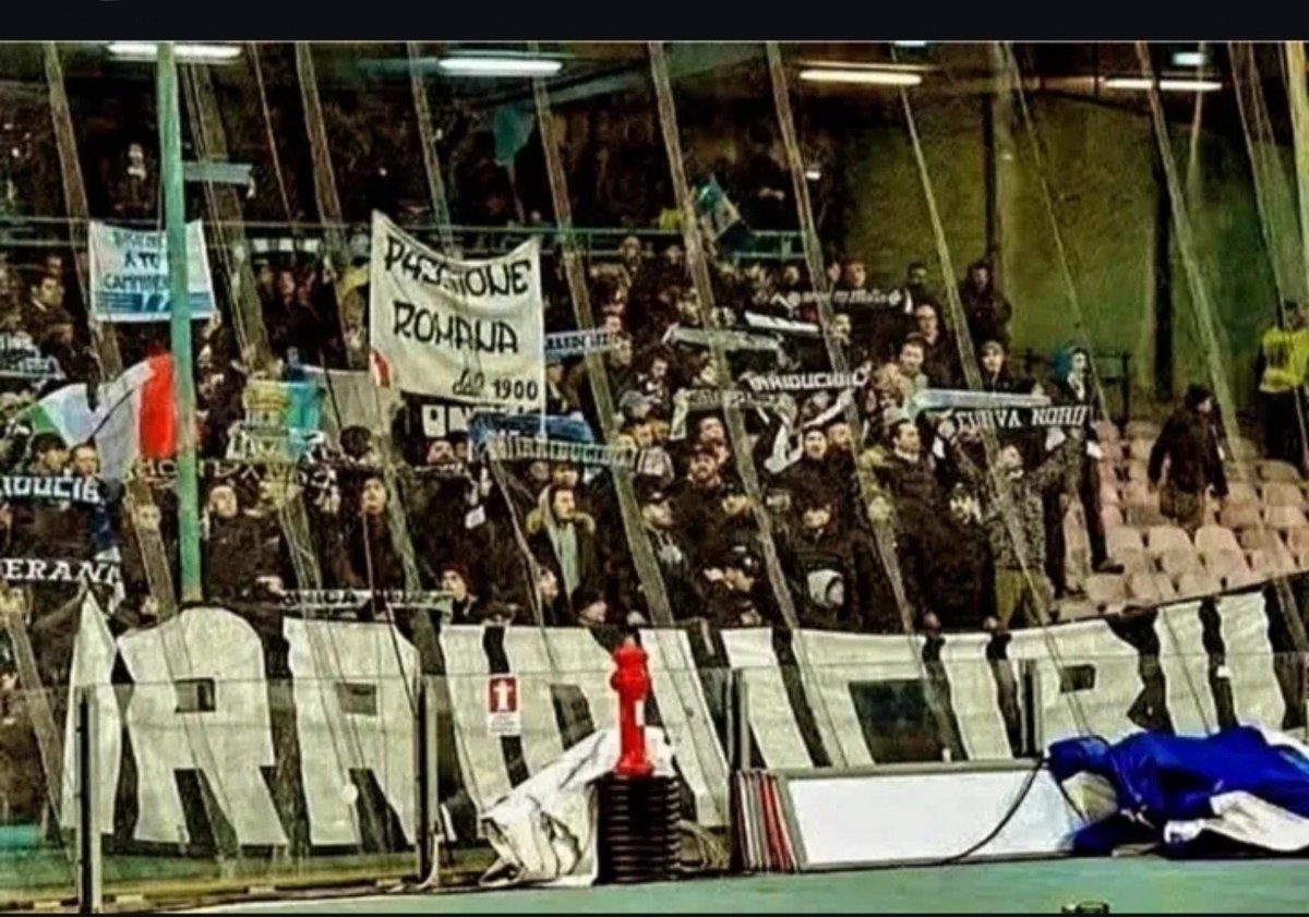 LMartini46562's tweet photo. Buona giornata Aquile fiere 🦅 https://t.co/iEHZHGysXP