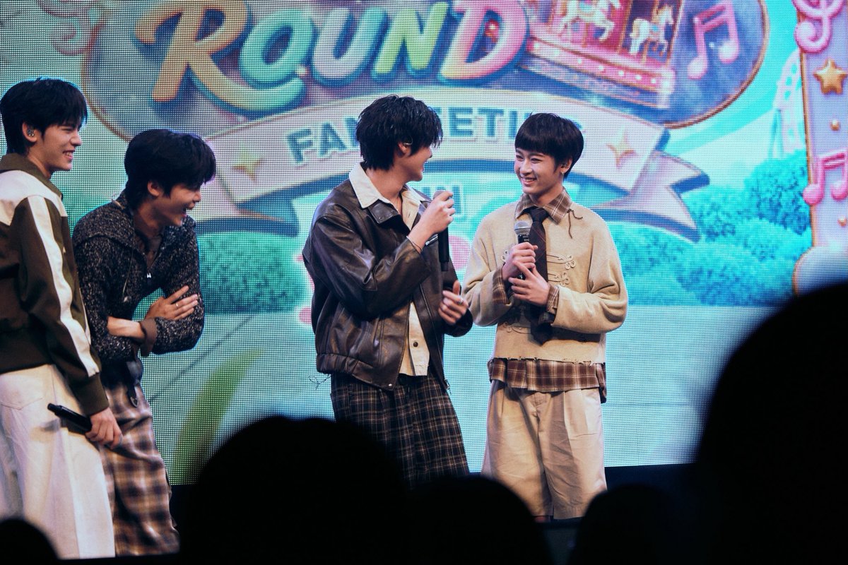 1TooTHEE's tweet photo. #DuangFMinJapan #DuangWithYouSeries #TheeWave 🇯🇵🐔🍒

จบลงไปแล้วทั้ง 2 รอบ กับงาน Duang Go Round FAN MEETING in JAPAN 🎨🎸 ✨

พี่นับเลขขอขอบคุณแฟน ๆ ทุกคนที่ร่วมเป็นส่วนหนึ่งขอ��ความทรงจำแสนพิเศษในครั้งนี้ และร่วมส่งมอบความรักให้กับเหล่านักแสดงจาก “ด้วงกับเธอ Duang With You Series” 🥰💖

ขอบคุณทุกกำลังใจ ทุกการสนับสนุนที่มอบให้กับด้วงกับเธอ และน้องธีร์ @tthi_eks น้องเวฟ @waavetnp เสมอมา ขอบคุณที่คอยอยู่เคียงข้าง คอยซัพพอร์ต และมอบความรักให้เด็ก ๆ ของพวกเราอย่างดีเสมอเลยนะคะ หวังว่าทุกคนจะได้รับความสุขและเก็บความทรงจำดี ๆ จากงานครั้งนี้กลับไปเต็มหัวใจเลยน้า 🫶🏻💙

Thank you to everyone who supported “Duang With You Series” and joined us in creating such special memories at both rounds of Duang Go Round FAN MEETING in JAPAN. Thank you for all the love, encouragement, and support you continue to give Thee, Wave, and the entire cast. We truly appreciate every bit of love you share with them. We hope everyone had a wonderful time and will cherish these beautiful memories. 💖🙏🏻