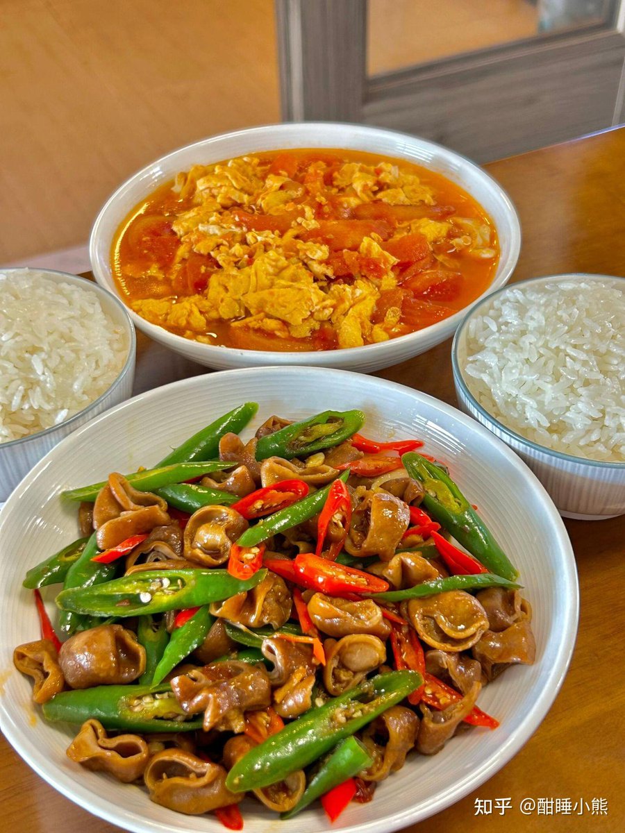 GenesisHub12's tweet photo. Hey, let’s have a rice meal with side dishes—nothing fancy, just some tasty everyday food to fill our tummies! https://t.co/Hhf6nOM5Ro