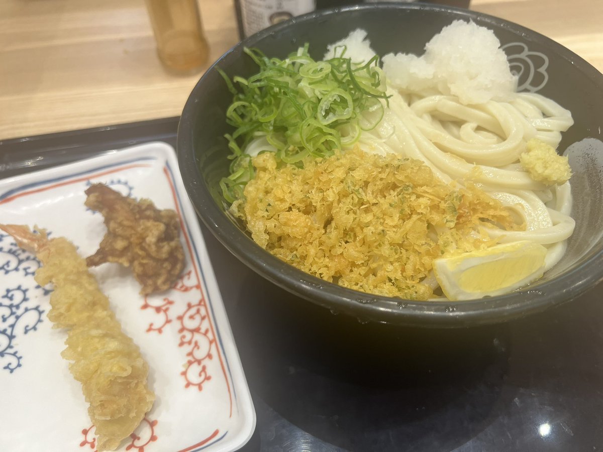 totake1222's tweet photo. スタバ https://t.co/emosnCt1dT