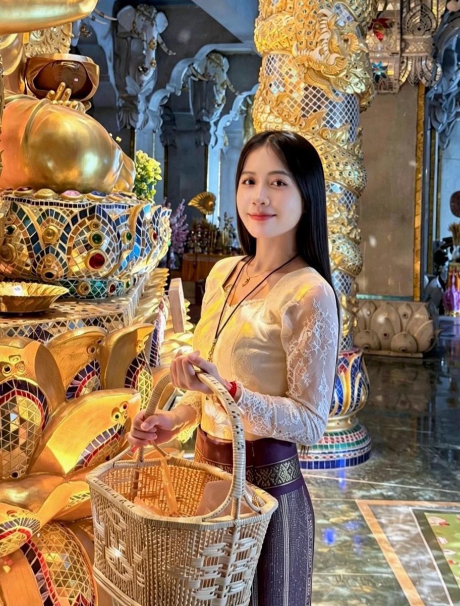 khur74858's tweet photo. #သၢဝ်တႆး #ရှမ်းမလေး #สาวไทใหญ่ #fypシ゚ #Tai https://t.co/ae6JDFUmhK