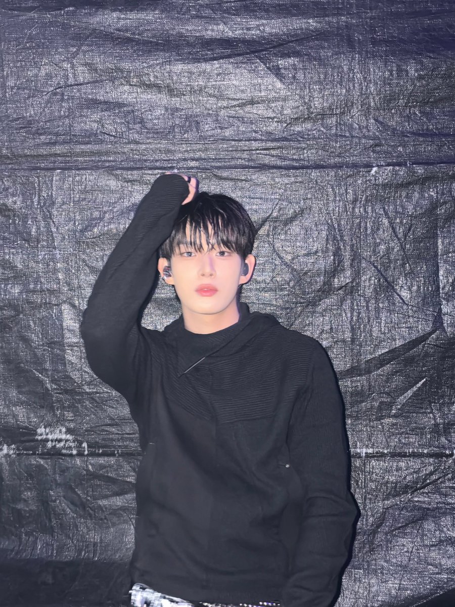 AHOF_official's tweet photo. NOL 페스티벌🤟

#AHOF #아홉
#STEVEN #스티븐 https://t.co/nzIKv1OOIu