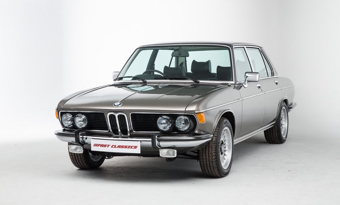 Tnycams's tweet photo. #BMW E3 3.3 Li https://t.co/5Mo00TxsHN