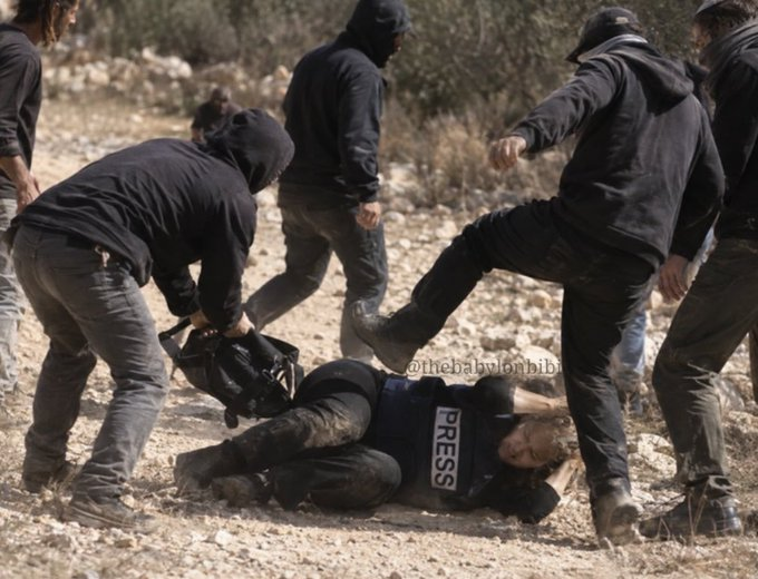 PalestineCultu1's tweet photo. Isr@el in a picture. https://t.co/NFwpbfQv3n