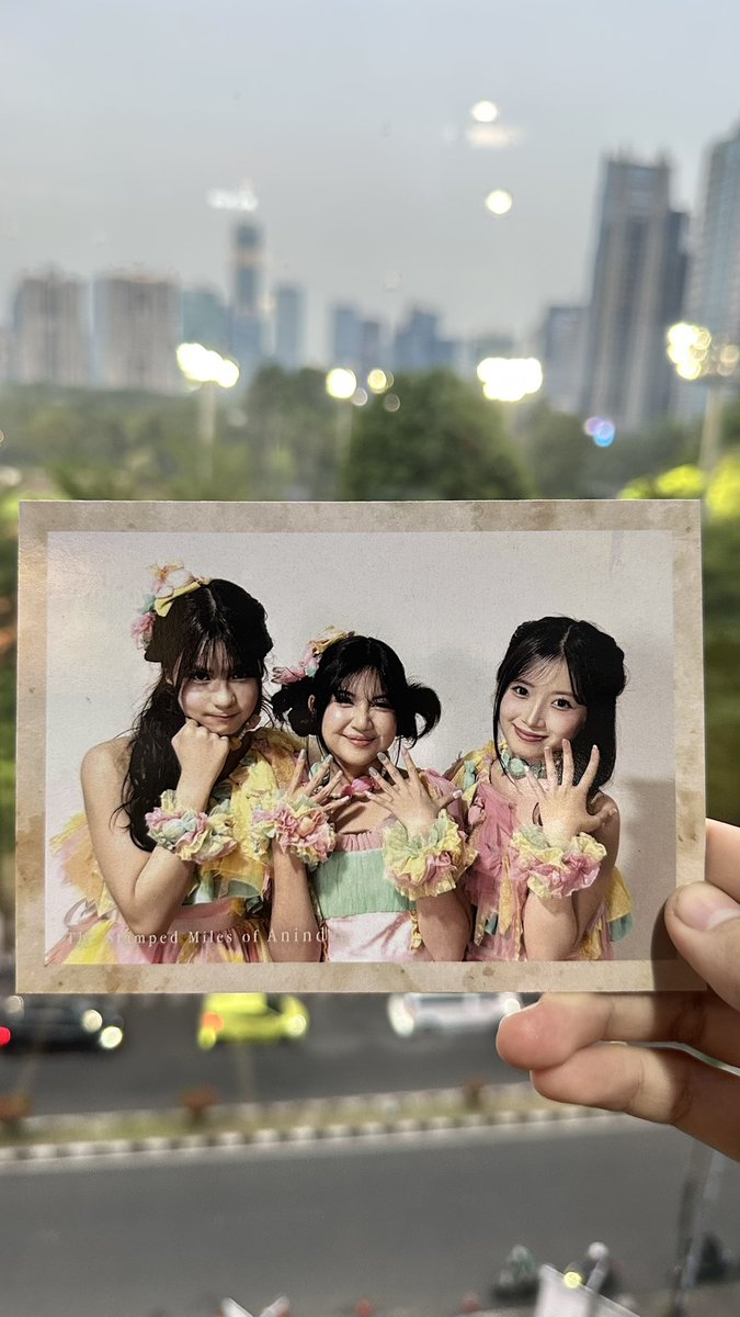 misbah_elfikrie's tweet photo. Barakallah fii umrik @AR_AnindyaJKT48
🎂❤️ Semoga langkahmu diberkahi dan segala doa baikmu dikabulkan.
Sankyuu juga buat freebies nya mint @aninimous_ina 🎉
#Journey21
#MilesWithAnindya https://t.co/rJzzObWrsO