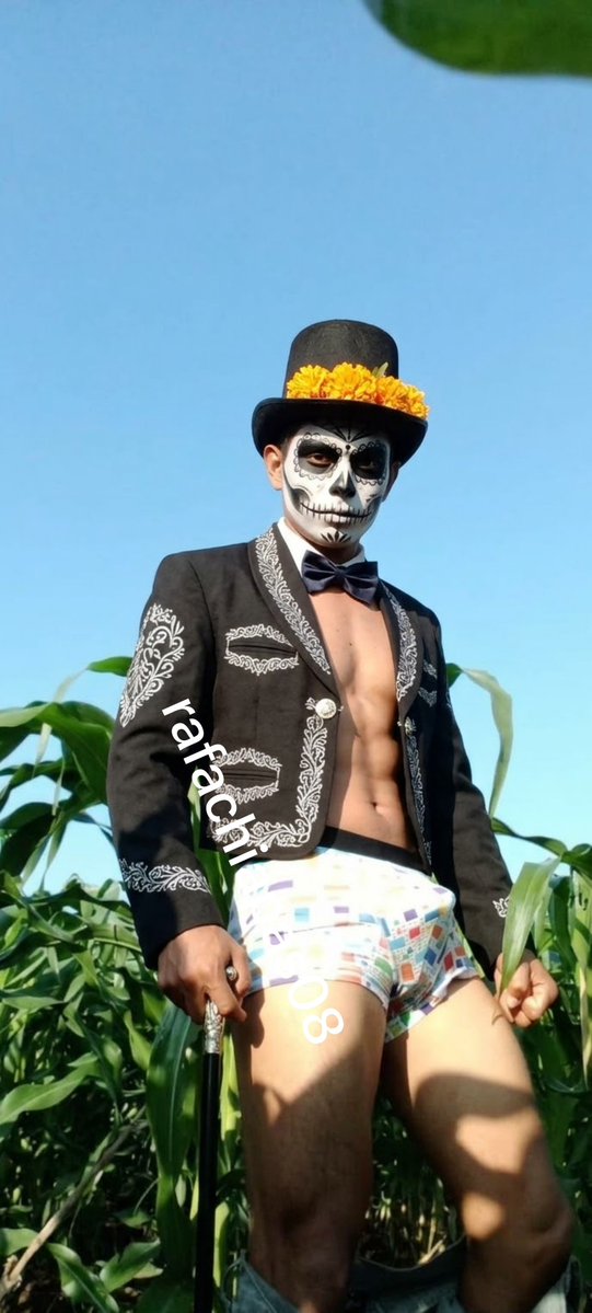 rafachiapas08's tweet photo. RT si quieres coger con este catrin?
RT que te atrae de un hombre 
RT si me la chupas
Vamos perrita #gay #lgbt https://t.co/kuK1sy1Oxy