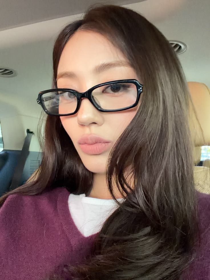 subdesiresbloom's tweet photo. @desiresbloomca ⠀ ⠀ ⠀ ⠀ ⠀
Selamat Malam semua~
Sebelum kita mulai menebak member. Coba dulu dong kasih pap cantiknya
⠀ ⠀ ⠀ ⠀ ⠀ https://t.co/jaynB5DNlc