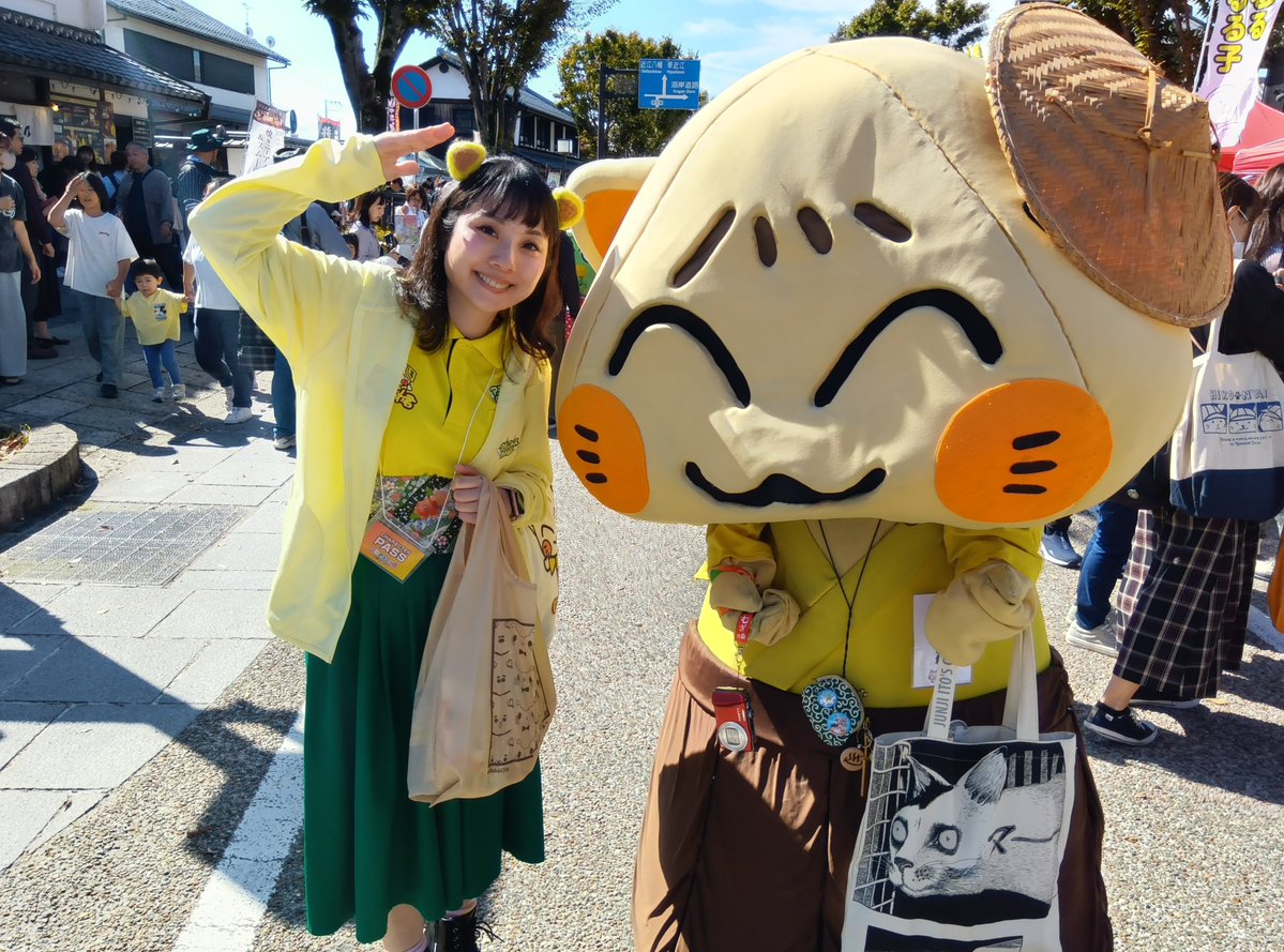 winner2319's tweet photo. 2026 10/18　ご当地ゆるキャラ博彦根・・
じいちゃんのゆるキャラ博もう一つのお目当ては同行された観光大使やスタッフお姉さんたち・・ほんま綺麗な方多くてね😀　特に姫路城アンバサダーの方めっちゃお綺麗😆

#ご当地キャラ博2026in彦根 https://t.co/kFKUgPMuoA