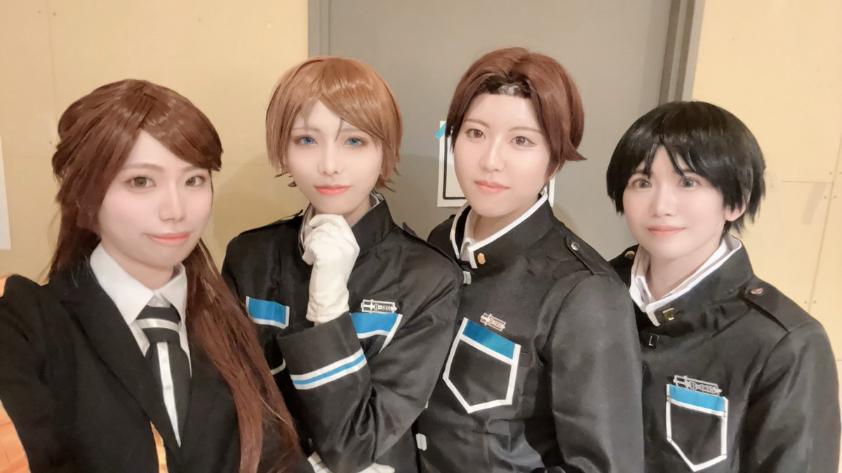 aymr_hnr's tweet photo. ⚠️コスプレ
#なつ祭り1018 1部6番で出演させていただきました❣️
オペでのパフォ初めて🫢オペ服で踊るの大変🥺だったのですがお褒めの言葉いただけて嬉しかったです🩰シェネ頑張った
王子隊できて嬉しかった💞
感想等ございましたら是非 #prince_trigger にて! https://t.co/5sUfyA5dCr