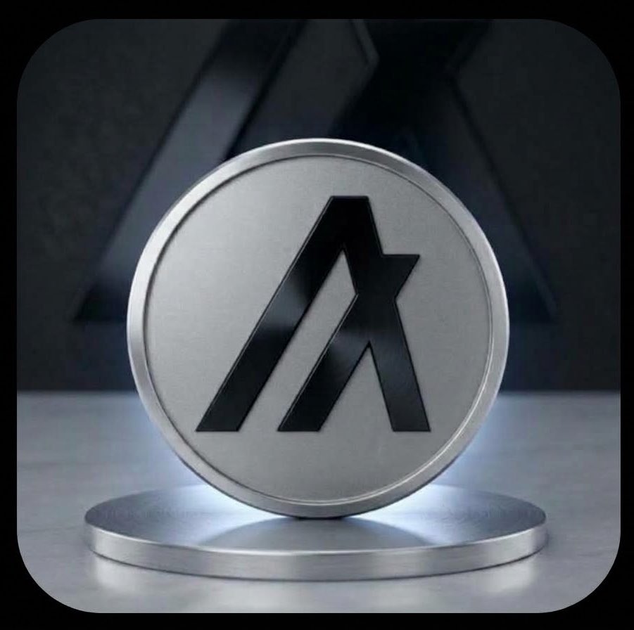 leeky_k_crypt's tweet photo. LOFTY HOLDS $101M OF TOKENIZED US REAL ESTATE ON ALGORAND

More than 40,000 investors own it. Tokenized real estate means property ownership split into tokens on a blockchain.

Lofty has paid out over $5.2M to them, with rent distributed daily.

$ALGO https://t.co/HzLt9Ie1N7