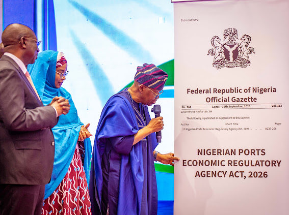 Ngnpera's tweet photo. Nigeria’s port economic regulation has entered a new phase as the Minister of Marine and Blue Economy, Dr. @GboyegaOyetola , CON, officially unveiled the gazetted Nigerian Ports Economic Regulatory Agency (NPERA) Act, 2026, alongside the Agency’s corporate logo. https://t.co/yyyxlG7HdK