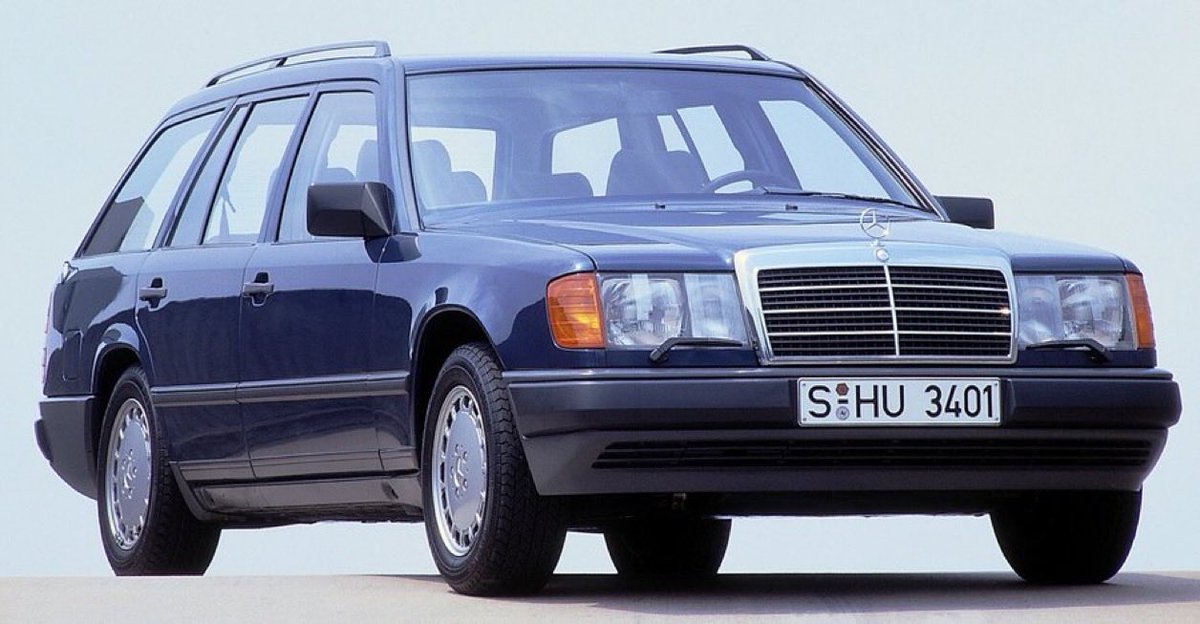 Tnycams's tweet photo. #Mercedes W124 300 TE-24 https://t.co/cKcxU8biYT