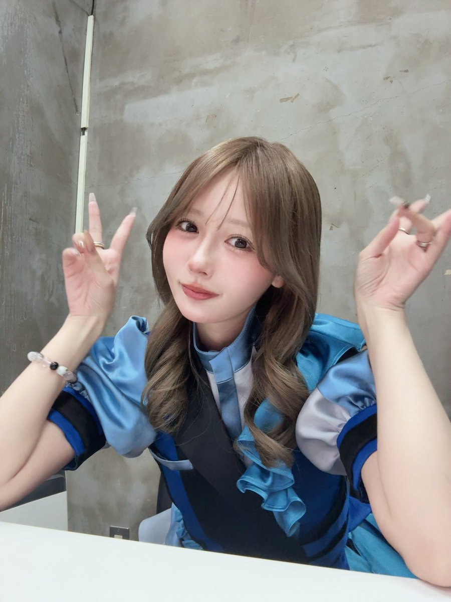 _1208_eue's tweet photo. 28歳のお姉さんも好きになって~っ★.ᐟ https://t.co/kv5gj3iMvC