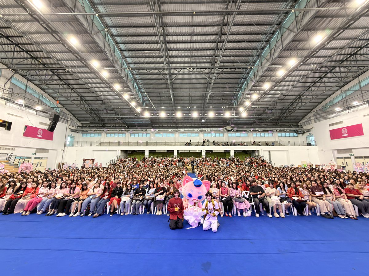 DomundiTV's tweet photo. จบลงไปแล้วกับงาน KONGJIRO GRADUATION DAY 🎓✨

ขอขอบคุณแฟน ๆ ทุกคนที่มาร่วมแสดงความยินดีและมาเป็นส่วนหนึ่งของความทรงจำแสนพิเศษในวันสำคัญของ “ก้อง” @kongjiro_ ในวันนี้นะคะ 🥰

ขอบคุณสำหรับทุกกำลังใจ ทุกการสนับสนุน และความรักที่มอบให้ก้องเสมอมา ขอบคุณที่อยู่เคียงข้างและเดินทางไปด้วยกันในทุกช่วงเวลาสำคัญนะคะ 💐🫶🏻

Kongfinallygraduate
#ProudOfKongJiro