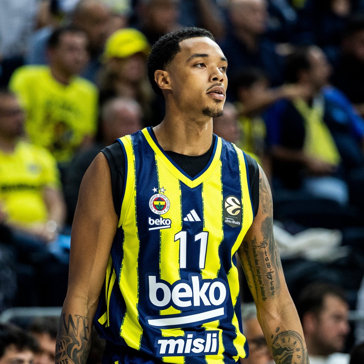 versodecancha1's tweet photo. 🚨 ¡LIBERADO EN CHICAGO! 🚨 Los Bulls cortan a Brandon Boston Jr. tras la pretemporada y salta la gran pregunta... 🏀🤔

¿Volverá a Europa el ex del Fenerbahçe o priorizará la G League para no alejarse del radar NBA? 👀🇺🇸 / 🇪🇺✈️

¿Dónde os gustaría verlo? 👇💬

#NBA #EuroLeague https://t.co/vhbjFJNOVK