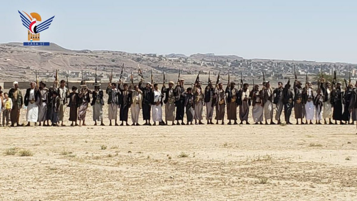 alsyasiah's tweet photo. وقفة قبلية مسلحة بمديرية بلاد الروس إعلانًا للجهوزية في مواجهة العدو السعودي

#انفروا_خفافا_وثقالا 
#التصعيد_بالتصعيد 
#وكالة_سبأ
https://t.co/nHRAtf3hcG https://t.co/yWAESLl9zg