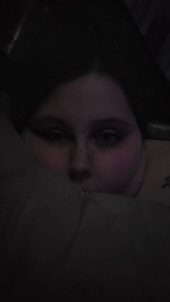MissMeadow9's tweet photo. Good Morning ! Cuddles anyone ?? #bbwlove #LinkInBio https://t.co/juMbaclScB