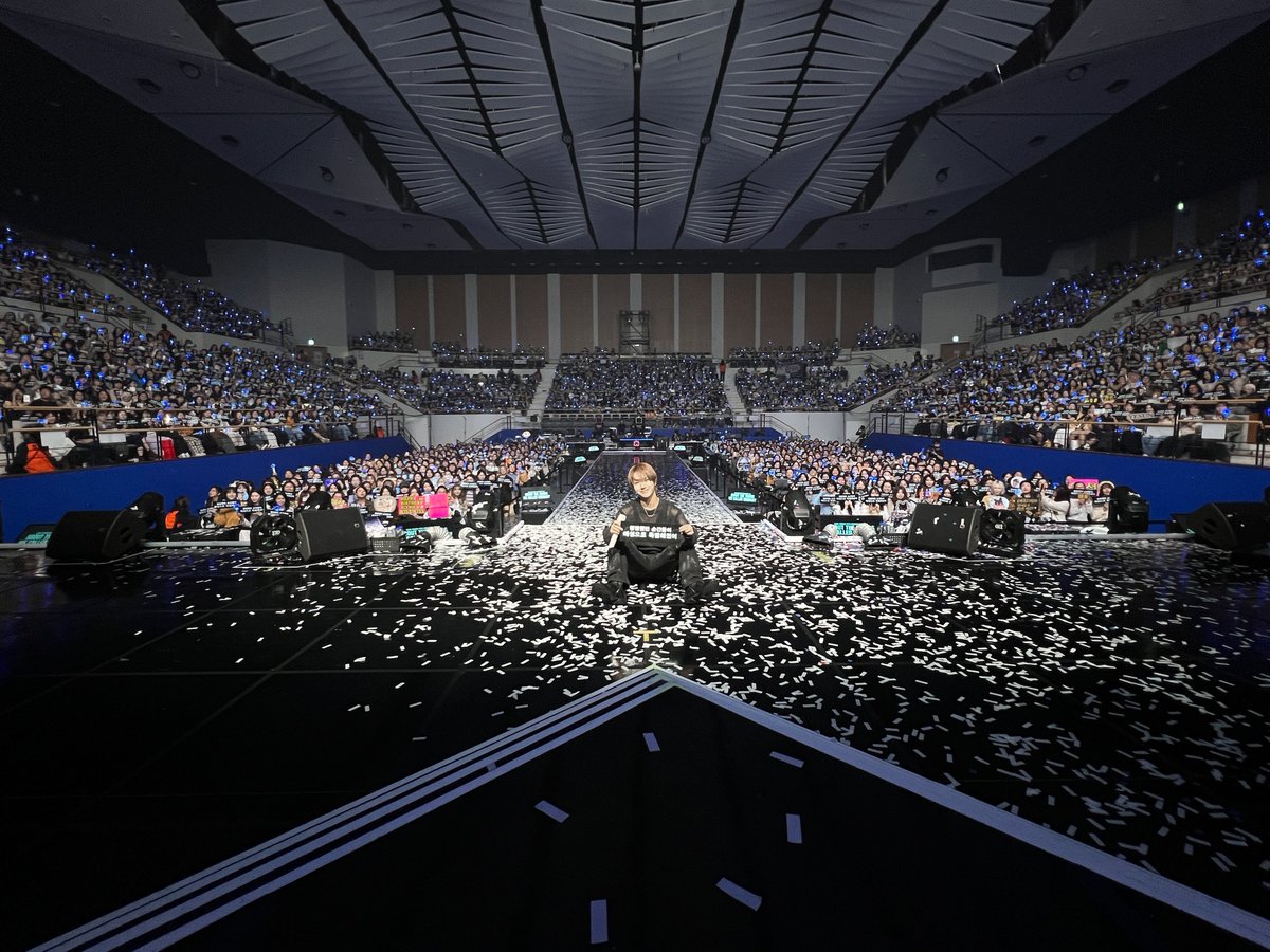 YESUNG_smtown's tweet photo. 2026 YESUNG 10TH ANNIVERSARY TOUR – ABOUT THE THINGS WE CALLED ORDINARY in #SEOUL DAY 3 💙

#예성 #YESUNG
#슈퍼주니어 #SUPERJUNIOR
#ABOUT_THE_THINGS_WE_CALLED_ORDINARY https://t.co/idEgFpyyX0