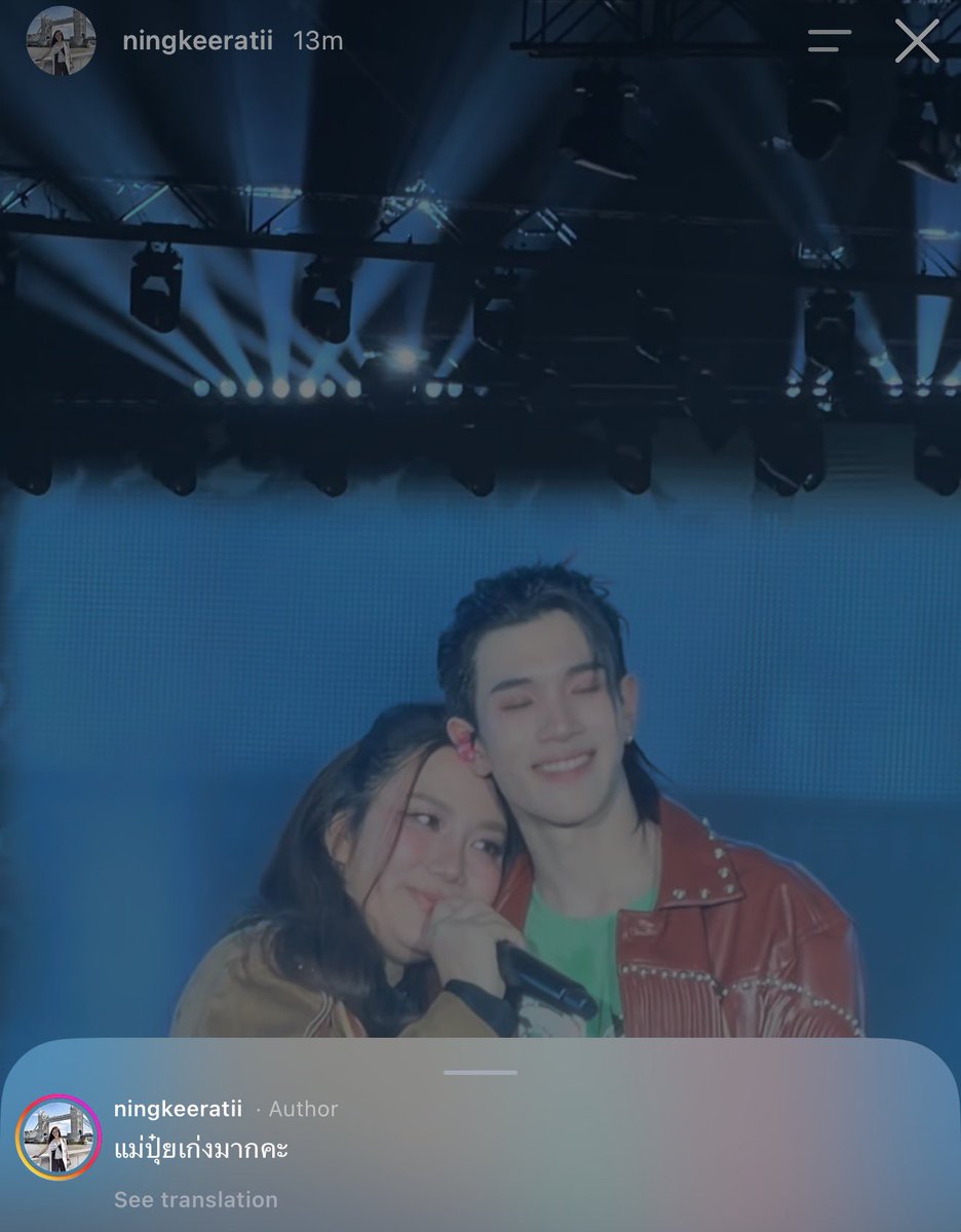 nongsiii's tweet photo. – mae pui geng makkk kha
– i’m so proud of mae pui too na kha, fourth geng makkkk

🥺😭🤍🤍

OH MY BEST DAY WITH FOURTH
#FourthConcertD3 https://t.co/718gGwiyWq