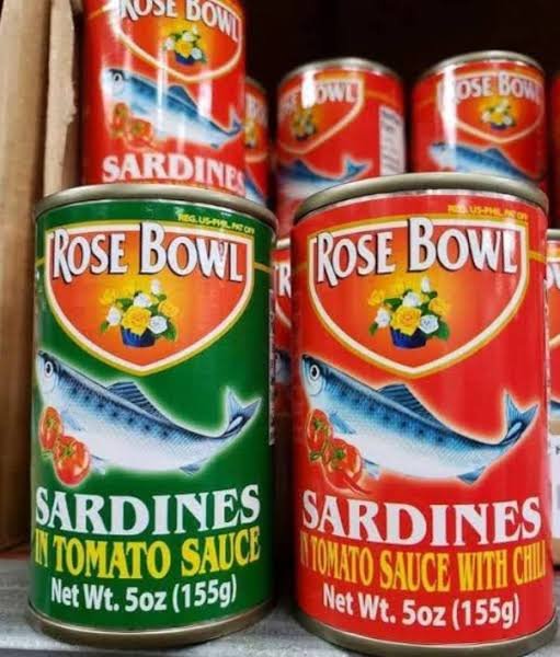 TennisFan2142's tweet photo. Mga kaBlu3 moots, ako lang ba yung sarap na sarap sa Rosebowl than any other sardines brand? https://t.co/0qfg2fEewq