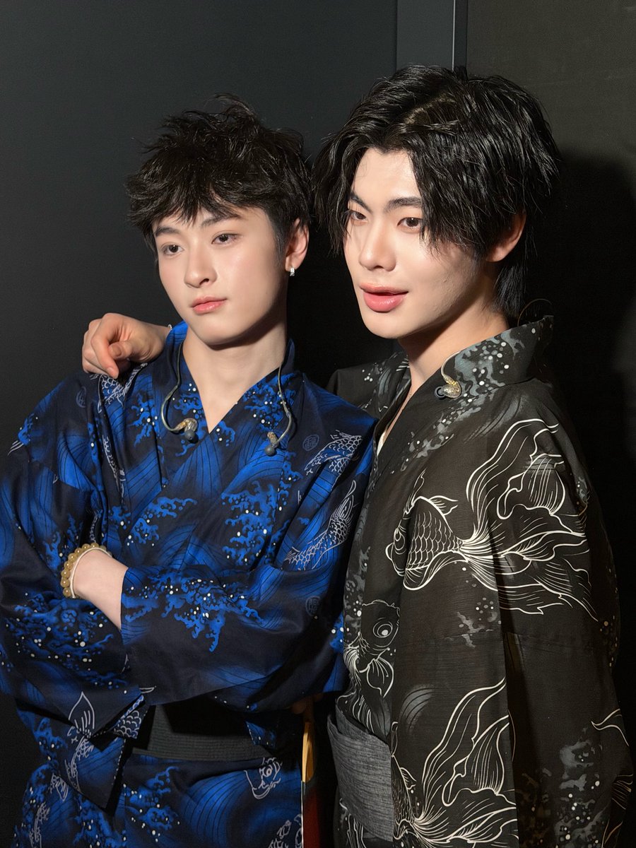 ronna_ronnachai's tweet photo. 🇯🇵🎏🎎🍙🍢💴🗻

#TheeWave
#tthi_eks #waavetnp https://t.co/WMnniLkKYT