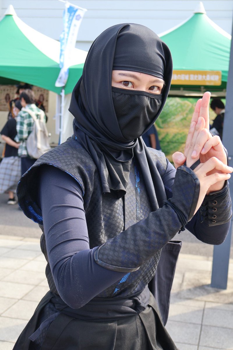 dkpndkpn36's tweet photo. 装束が新しくなった凛さん♪
模様がとってもおしゃれ!!
 #研究忍者凛    #大関ケ原祭2026 https://t.co/l6YosxImLx
