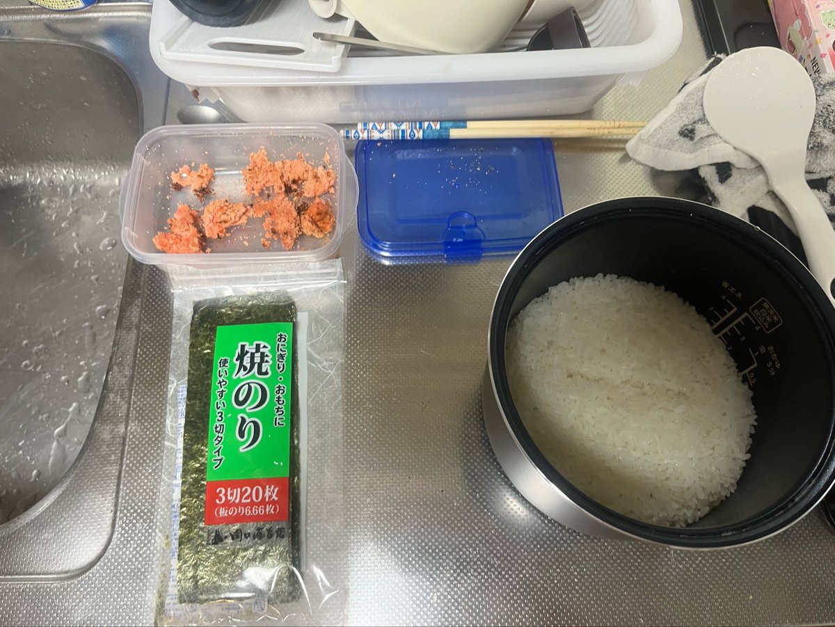 camel_0608's tweet photo. 平日の作り置きする https://t.co/9EiVvi11ch