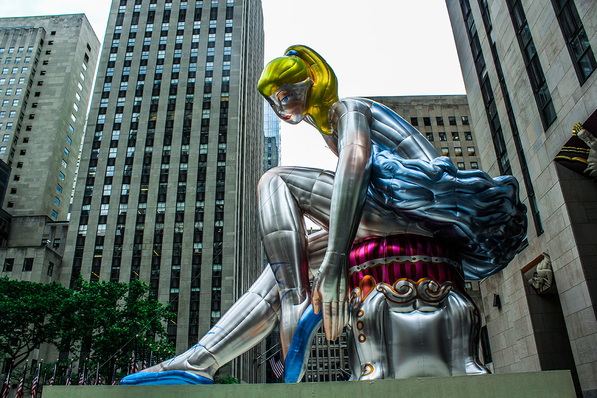 CMOM's tweet photo. Put some elegant movement into your day. Dorian Rhea leads an interactive dance session inspired by the Seated Ballerina by Jeff Koons today, Sunday, October 18, with morning and afternoon session.
#CMOMemphis #PlayfulLearning #EarlyChildhoodDevelopment #EarlyChildhoodLearning https://t.co/OpIyTbeGEB