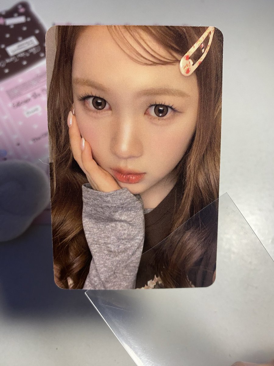 s2uforyeon's tweet photo. ㅤㅤㅤㅤㅤㅤㅤ
                      ❤︎ #예온 ❤︎
ㅤㅤㅤㅤㅤㅤ https://t.co/607ilXgZlV