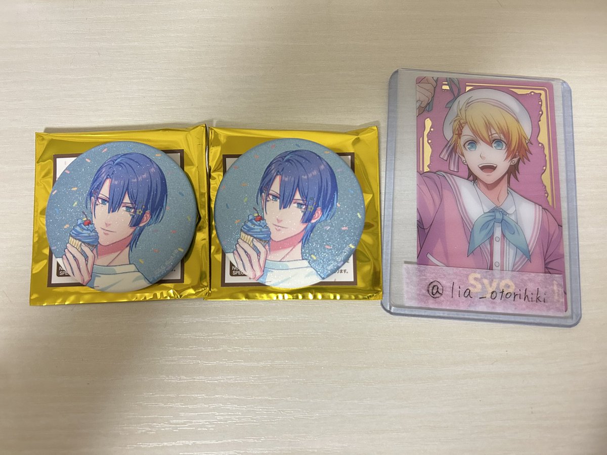 lia_otorihiki's tweet photo. 【交換・譲渡】うたプリ　BGS BMCカップケーキ　缶バッジ

譲:◎真斗、那月、セシル

求:音也SP、翔N>音也N、翔SP

◎は無印と同数以上含めたお取引希望です。
無印は定価譲渡可能です。
郵送のみで探しております。
検索からお気軽にお声掛けください。 https://t.co/lJpSBxTobr