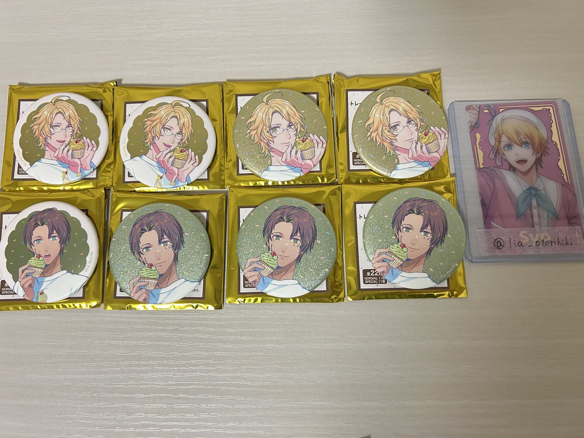 lia_otorihiki's tweet photo. 【交換・譲渡】うたプリ　BGS BMCカップケーキ　缶バッジ

譲:◎真斗、那月、セシル

求:音也SP、翔N>音也N、翔SP

◎は無印と同数以上含めたお取引希望です。
無印は定価譲渡可能です。
郵送のみで探しております。
検索からお気軽にお声掛けください。 https://t.co/lJpSBxTobr
