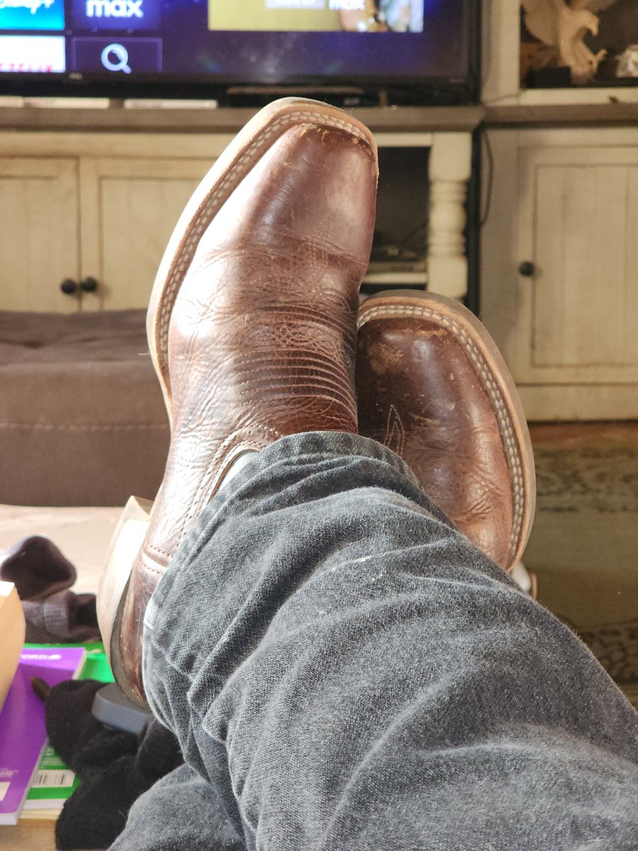 BootguyL's tweet photo. Finally home from work. @xxxxjahvier is enjoying the scent of these boots and socks now. 14 hours of wear today. https://t.co/x2CuPYthOM