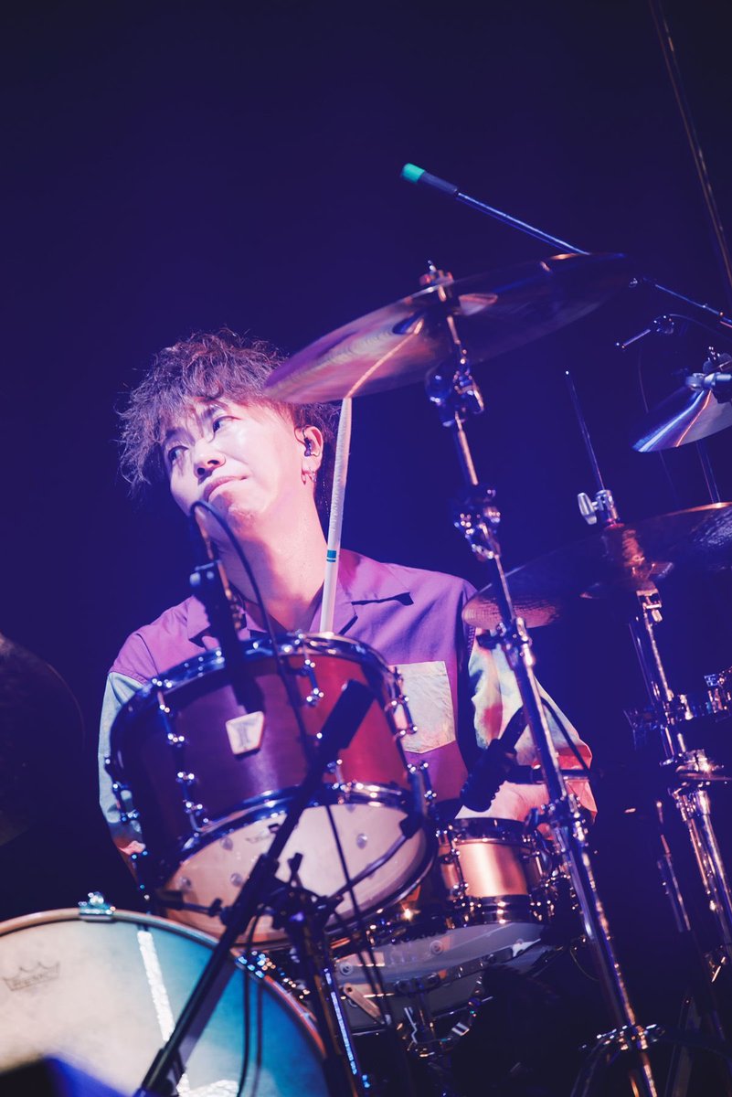 sumika_inc's tweet photo. 『𝗺𝘂𝗿𝗳𝗳𝗶𝗻 𝗱𝗶𝘀𝗰𝘀 𝟮𝟬𝘁𝗵 𝗔𝗻𝗻𝗶𝘃𝗲𝗿𝘀𝗮𝗿𝘆 “𝗺𝘂𝗿𝗳𝗳𝗶𝗻 𝗖𝗮𝗿𝗻𝗶𝘃𝗮𝗹!!”』
2026.10.18 国立代々木競技場 第一体育館

20周年を楽しく盛大にお祝い🎉
我々からの愛はステージ上から余すことなく◎
お越しいただきありがとうございました‼️

プレイリストとしてsetlistを公開✏️

▼Apple Music
https://t.co/KQZNva7qCA

▼Spotify
https://t.co/kwvtffb48w

#MD20
#sumika
