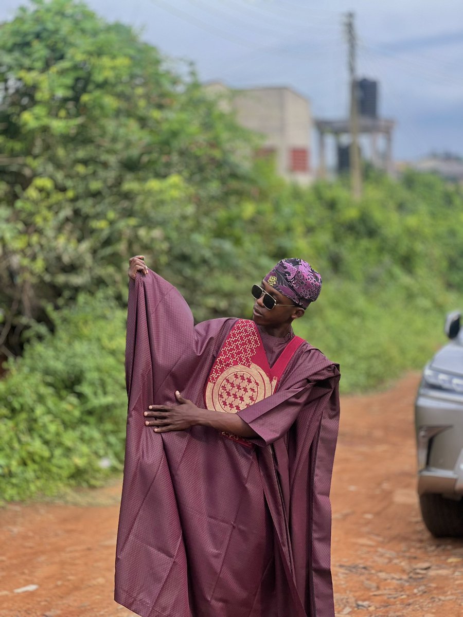hafeezu_ts's tweet photo. Hi X, attended an Owambe…

By the way, I made my outfit… https://t.co/OXKxFQc6v8