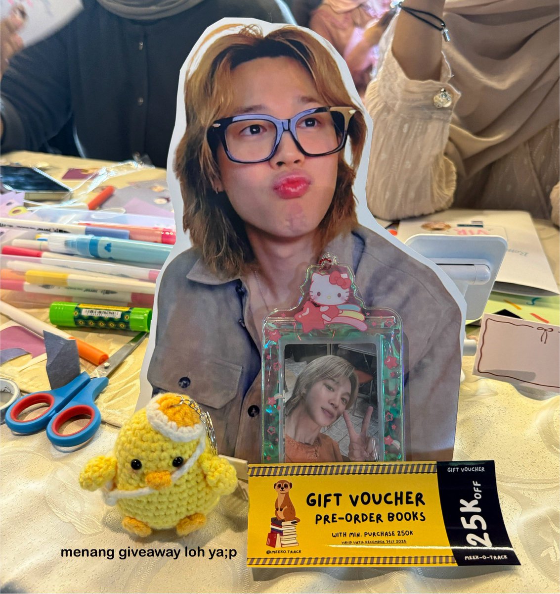 kookieshitaeru's tweet photo. yesterdays namjooning: RPRB Jimim ed. 🤍
my first ever journaling session w my one and only romance, bridgerton<3 tysm for the experience kakak etmin:3 cant wait for another rprb's agenda;p
@miniscalico @namginity @moleslates @zerooclockyk
and once again #HAPPYJIMINDAY❣️ https://t.co/3fRxGqowpk