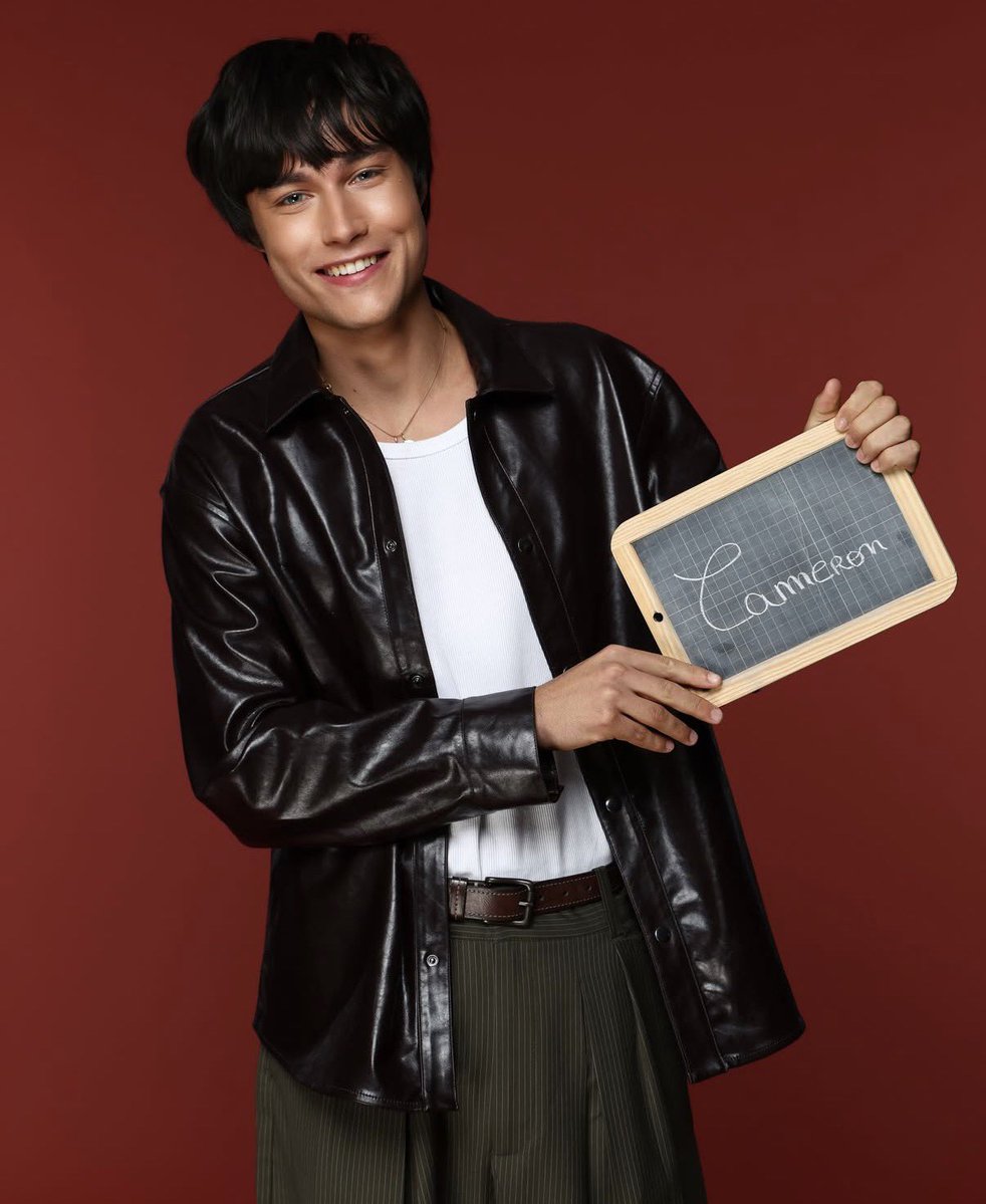 CameronUpdating's tweet photo. 📸 | NOUVELLE photo individuelle de Cameron pour la #StarAcademy ❤️ https://t.co/l9mjVeBMq3