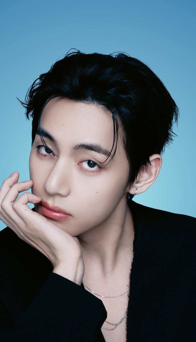Taehyungimpact's tweet photo. TAEHYUNG FOR TIRTIR https://t.co/27XthZxpPI