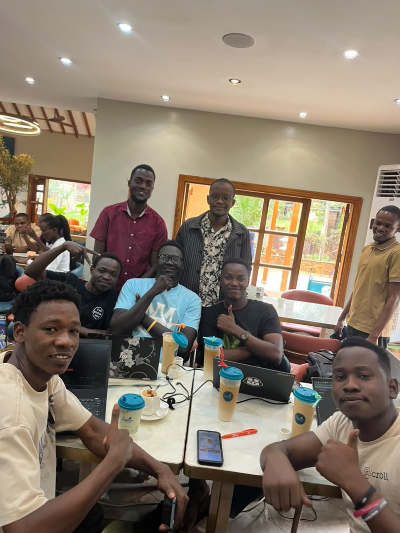 JohnsonMakmot's tweet photo. Moments and people filled with wisdom and there wasn’t gate keeping, pure iq and sharing knowledge💥✊🏾 https://t.co/IEa5gGYz3R