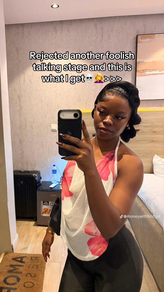_agneeess's tweet photo. She rejected her talking stage and his reaction got me😳😂😭😭 https://t.co/eyAD2HaXN9