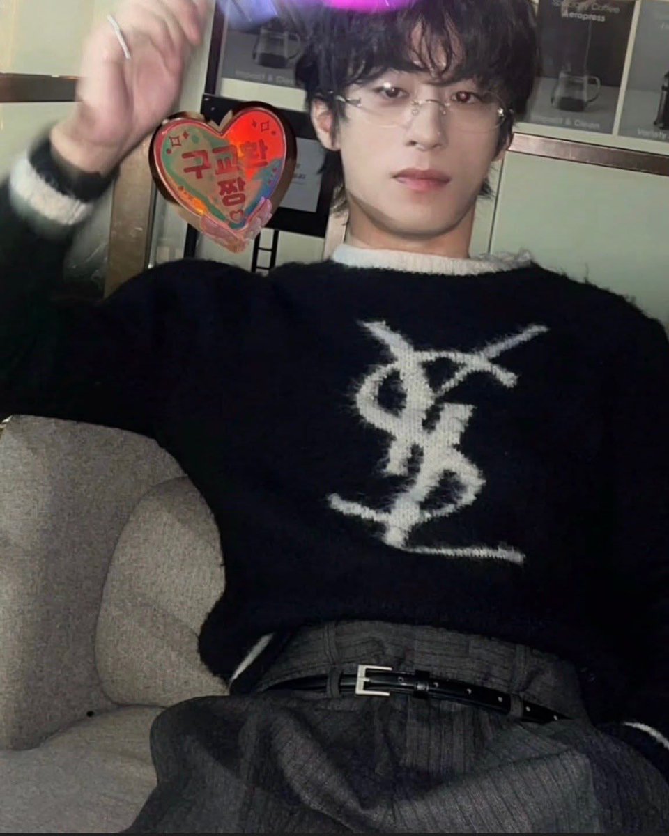 nine_k_h's tweet photo. 아
월요병을 이겨내기 위해서
구교환 hurry 보고 힘내야지 https://t.co/8jzoo2MMWG