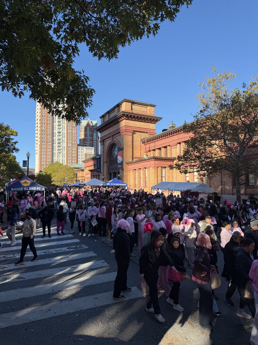 KaylaFishTV's tweet photo. What a beautiful morning for the #MakingStrides walk in #Providence! Honored to once again emcee this hope-filled event π
A sea of pink in the capital city β as we work to end breast cancer as we know it, for everyone ππ @AmericanCancer @wpri12
More: https://t.co/AQVpeKF4ro https://t.co/FrnqT0ZokN